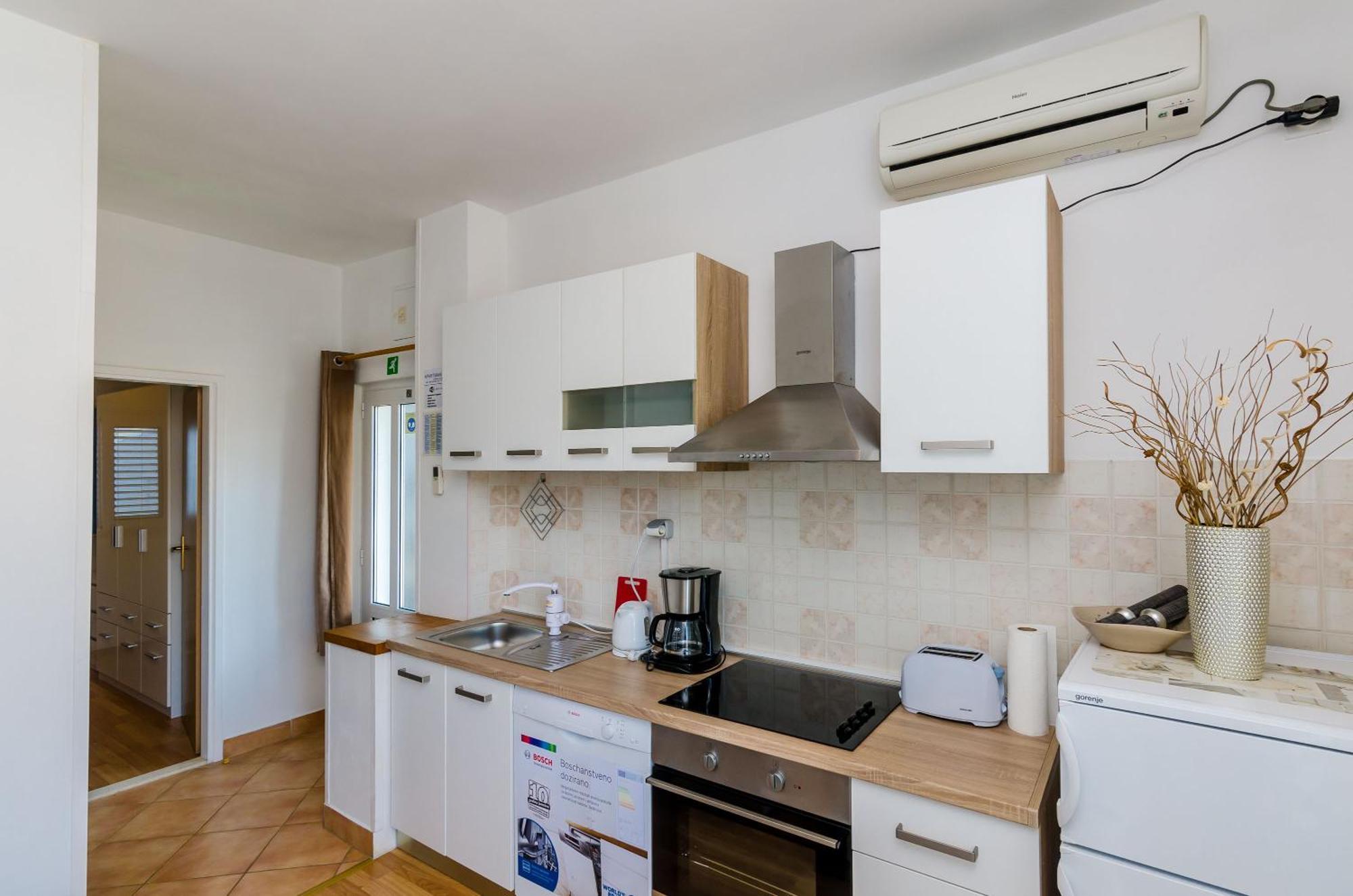 Apartments Lorena Mljet 포메나 외부 사진