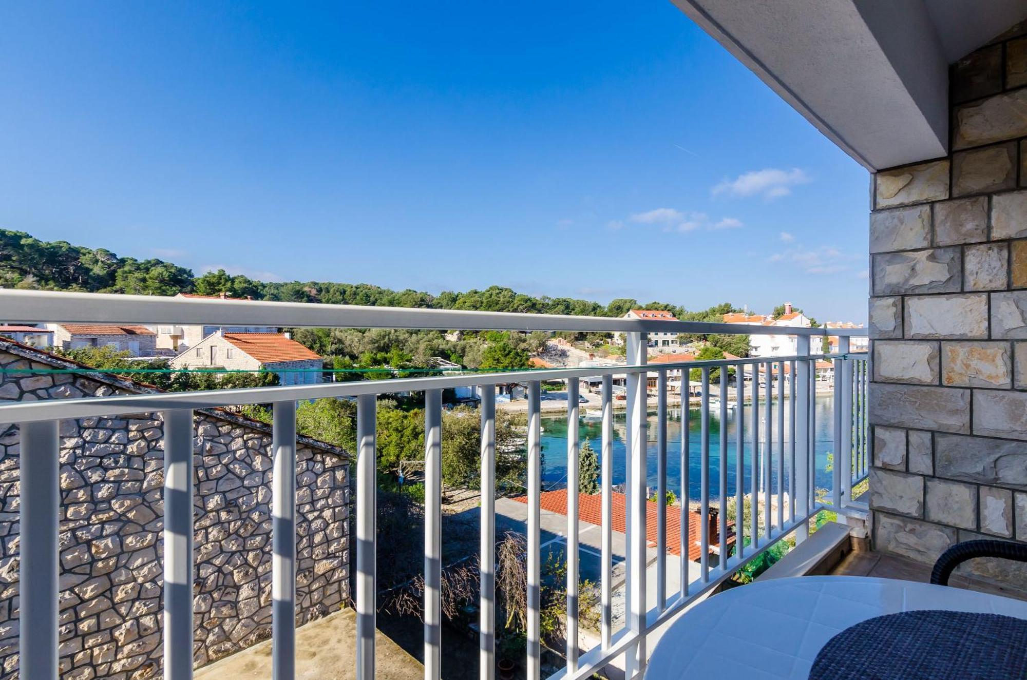 Apartments Lorena Mljet 포메나 외부 사진