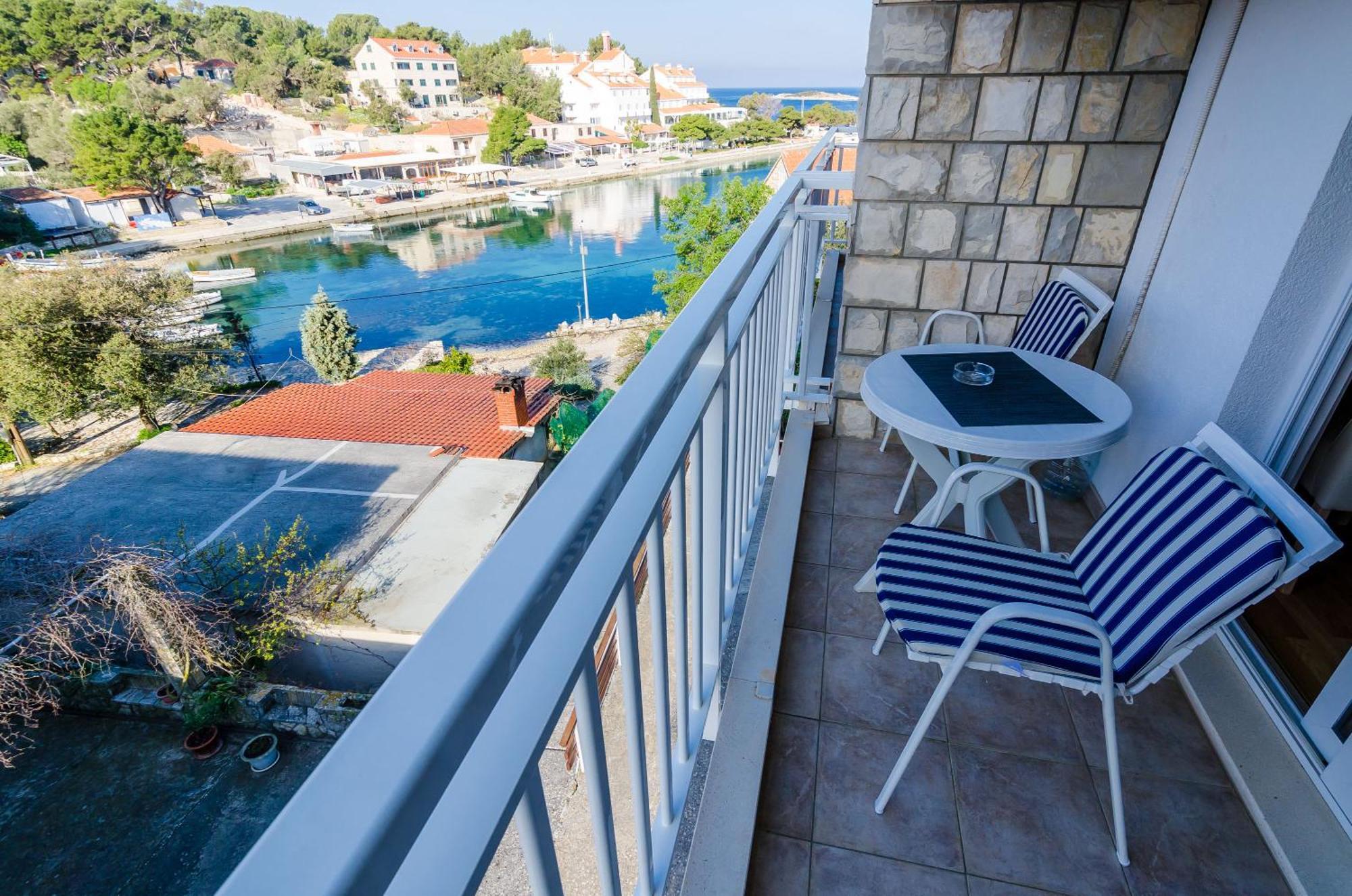 Apartments Lorena Mljet 포메나 외부 사진